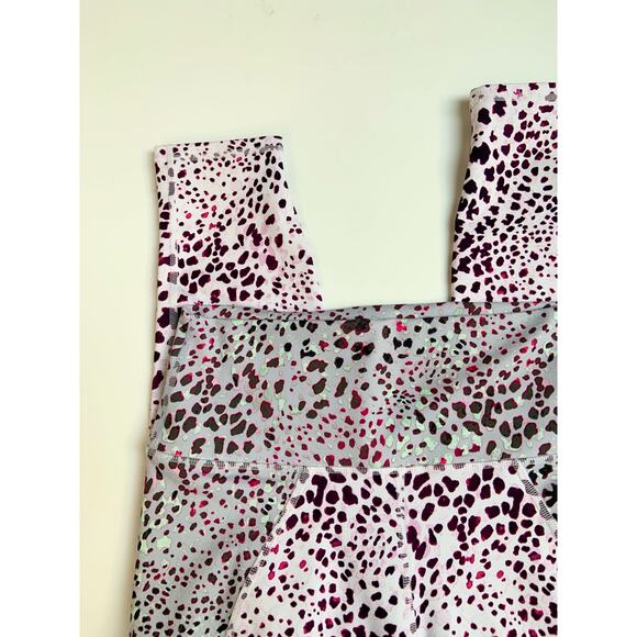 Fabletics Power Hold White Pink Gray High waisted Leggings Women's size XS - Picture 10 of 11